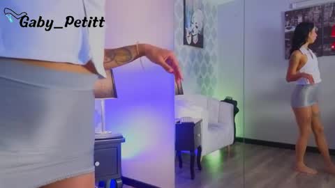 Gaby online show from June 3, 8:03 pm