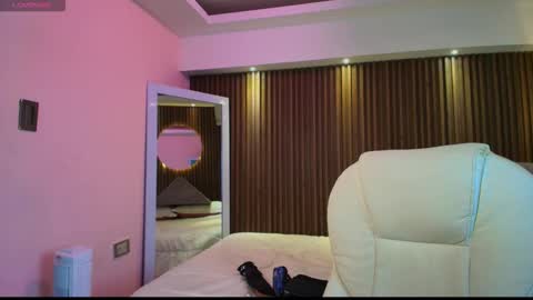 Snapshot of gabyrose9 chatting on September 17, 11:34 am gabyrose9 online show from September 17, 11:34 am