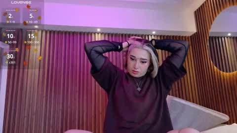 Snapshot of gabyrose9 chatting on November 21, 11:31 am gabyrose9 online show from November 21, 11:31 am