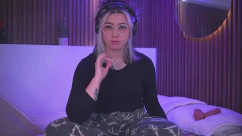 gabyrose9 online show from June 18, 10:58 pm