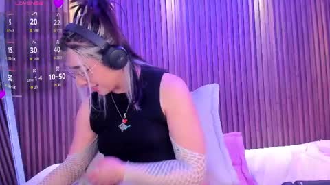gabyrose9 online show from June 25, 8:02 pm