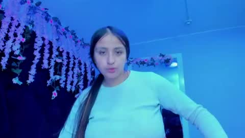 gabby cooper online show from June 17, 2:58 am