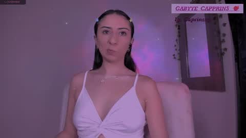 Snapshot of gabyye_capprins chatting on May 11, 1:22 am gabyye capprins online show from May 11, 1:22 am