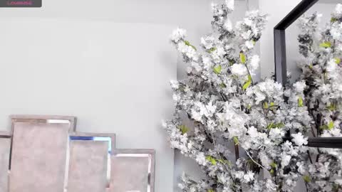 Snapshot of gabyyjones chatting on February 11, 11:32 am gabyyjones online show from February 11, 11:32 am