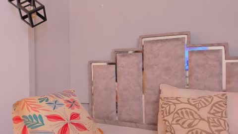 Snapshot of gabyyjones chatting on February 21, 11:22 am gabyyjones online show from February 21, 11:22 am