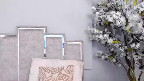 Snapshot of gabyyjones chatting on March 11, 11:12 am gabyyjones online show from March 11, 11:12 am