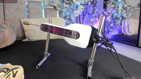 Snapshot of gabyyjones chatting on October 10, 11:31 am gabyyjones online show from October 10, 11:31 am