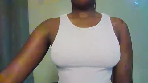 Snapshot of gada_charm chatting on May 24, 7:30 pm Gada online show from May 24, 7:30 pm