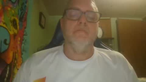 Snapshot of gadude45 chatting on December 2, 1:55 am gadude45 online show from December 2, 1:55 am