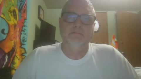Snapshot of gadude45 chatting on May 23, 1:00 am gadude45 online show from May 23, 1:00 am