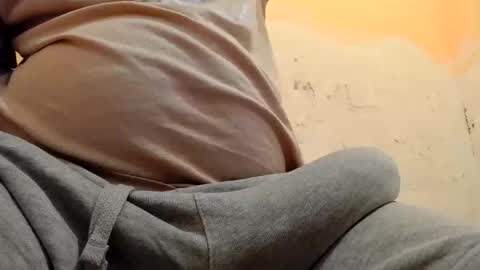 Snapshot of gae89tano chatting on October 26, 7:14 am gae89tano online show from October 26, 7:14 am