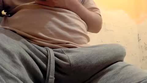 Snapshot of gae89tano chatting on November 3, 8:37 am gae89tano online show from November 3, 8:37 am