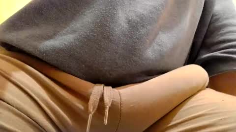 Snapshot of gae89tano chatting on November 17, 8:14 pm gae89tano online show from November 17, 8:14 pm