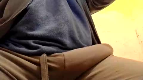 Snapshot of gae89tano chatting on November 23, 9:09 am gae89tano online show from November 23, 9:09 am