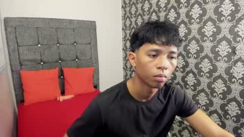 Snapshot of gael_d4v7 chatting on June 21, 7:16 pm Gael online show from June 21, 7:16 pm