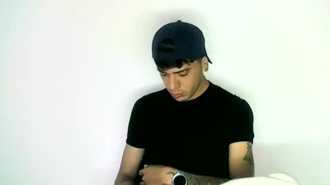 Gael Garca online show from February 22, 3:07 am