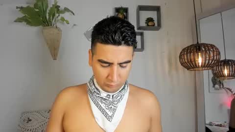 Snapshot of gaelpike chatting on November 25, 11:10 am Gael online show from November 25, 11:10 am