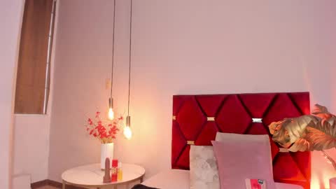 GahiaBelucci online show from April 29, 5:41 pm