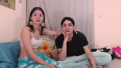 Gaia y Clayde online show from February 16, 8:05 pm