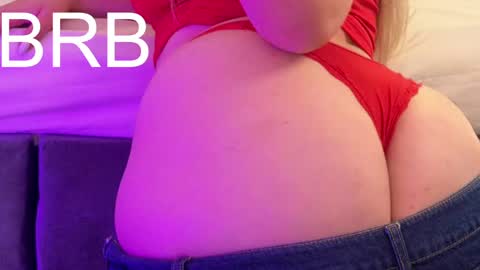 Gaia Baker  online show from May 11, 4:04 pm