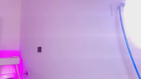 galaanderson online show from December 5, 11:52 am