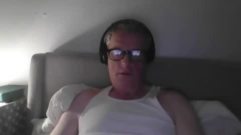 Snapshot of galanordic chatting on April 21, 5:47 am galanordic online show from April 21, 5:47 am