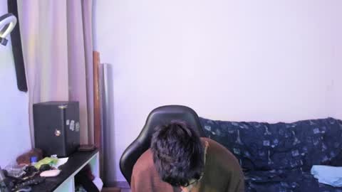 Snapshot of game__over420 chatting on December 16, 10:56 pm game__over420 online show from December 16, 10:56 pm