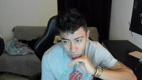 Snapshot of game__over420 chatting on December 26, 10:09 pm game__over420 online show from December 26, 10:09 pm