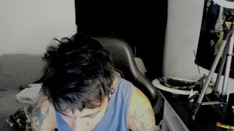 Snapshot of game__over420 chatting on December 28, 2:11 am game__over420 online show from December 28, 2:11 am