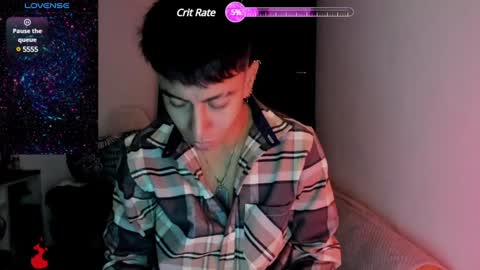 Snapshot of game__over420 chatting on January 6, 7:45 pm game__over420 online show from January 6, 7:45 pm