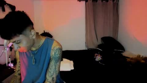 Snapshot of game__over420 chatting on January 17, 1:47 am game__over420 online show from January 17, 1:47 am