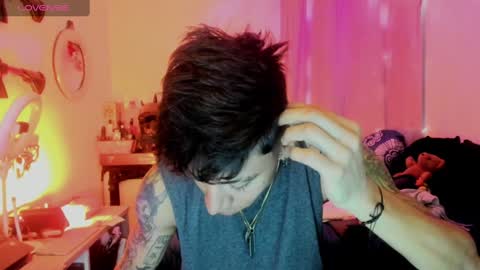 Snapshot of game__over420 chatting on January 22, 6:20 pm game__over420 online show from January 22, 6:20 pm