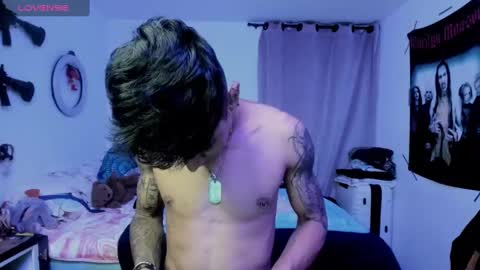 Snapshot of game__over420 chatting on February 14, 2:39 am game__over420 online show from February 14, 2:39 am