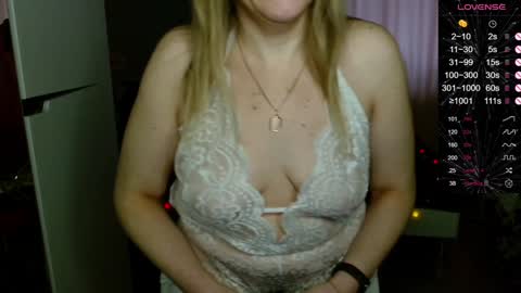 Snapshot of ganet469 chatting on January 24, 8:44 am Janette online show from January 24, 8:44 am