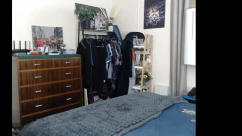 HOT  online show from January 17, 10:20 am