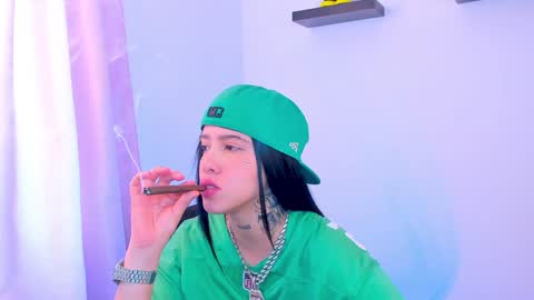 Snapshot of gangster_girl chatting on January 10, 2:02 pm GANG online show from January 10, 2:02 pm