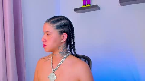 Snapshot of gangster_girl chatting on January 19, 6:31 am GANG online show from January 19, 6:31 am