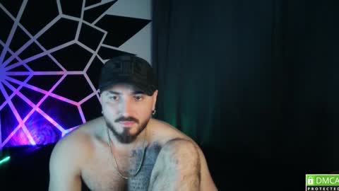 Snapshot of garbel09 chatting on December 4, 7:06 am Chris Dont forget to gift me thumb up Its very important to me and makes me happy AF online show from December 4, 7:06 am