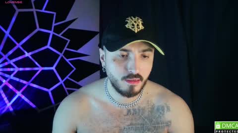 Snapshot of garbel09 chatting on January 9, 6:17 am Chris Dont forget to gift me thumb up Its very important to me and makes me happy AF online show from January 9, 6:17 am