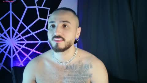 Snapshot of garbel09 chatting on January 20, 6:21 am Chris Dont forget to gift me thumb up Its very important to me and makes me happy AF online show from January 20, 6:21 am