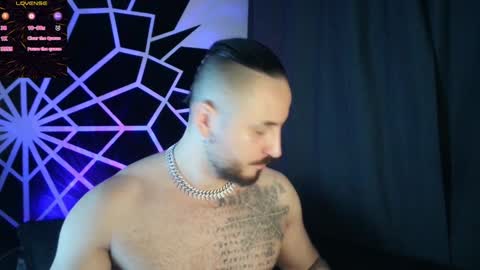 Snapshot of garbel09 chatting on January 21, 6:54 am Chris Dont forget to gift me thumb up Its very important to me and makes me happy AF online show from January 21, 6:54 am