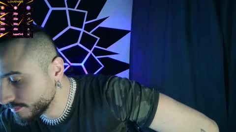 Snapshot of garbel09 chatting on January 22, 7:35 am Chris Dont forget to gift me thumb up Its very important to me and makes me happy AF online show from January 22, 7:35 am