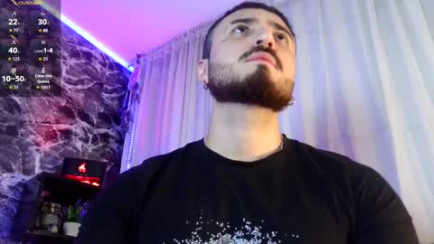 Snapshot of garbel09 chatting on October 6, 6:33 am Chris Dont forget to gift me thumb up Its very important to me and makes me happy AF online show from October 6, 6:33 am