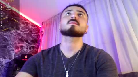 Snapshot of garbel09 chatting on October 20, 7:31 am Chris Dont forget to gift me thumb up Its very important to me and makes me happy AF online show from October 20, 7:31 am