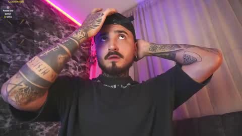 Chris  Dont forget to gift me thumb up Its very important to me and makes me happy AF  online show from February 25, 5:17 am