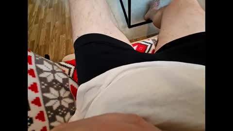 Snapshot of garbis11 chatting on December 6, 2:49 pm garbis11 online show from December 6, 2:49 pm