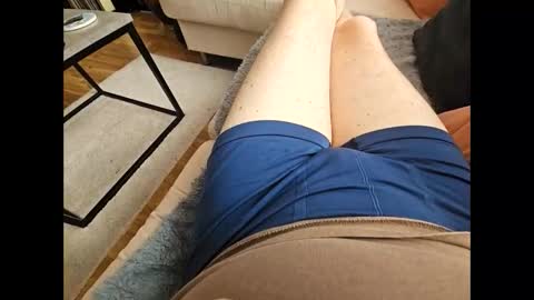 Snapshot of garbis11 chatting on September 10, 2:50 pm garbis11 online show from September 10, 2:50 pm