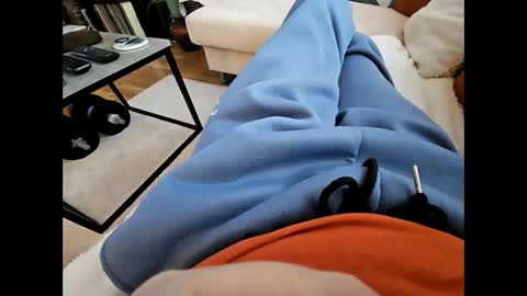 Snapshot of garbis11 chatting on November 28, 11:57 am garbis11 online show from November 28, 11:57 am