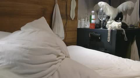 Rose online show from November 16, 2:55 pm