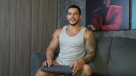 Snapshot of garret_alvin_ chatting on June 7, 5:00 am Garret online show from June 7, 5:00 am